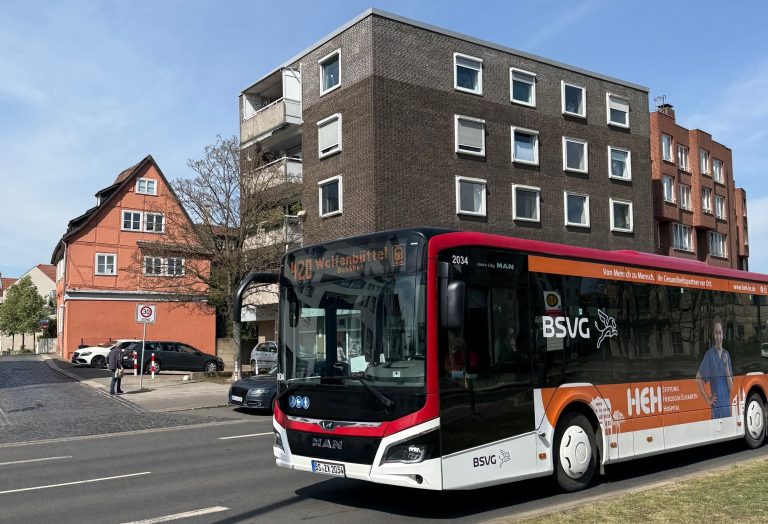 SPD und CDU beschließen Kürzungen bei Regiobus-Linien – Braunschweig verliert am meisten