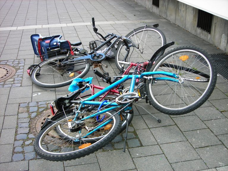 „Volle Fahrt ins Chaos?“: Grünes Statement für die Rundschau