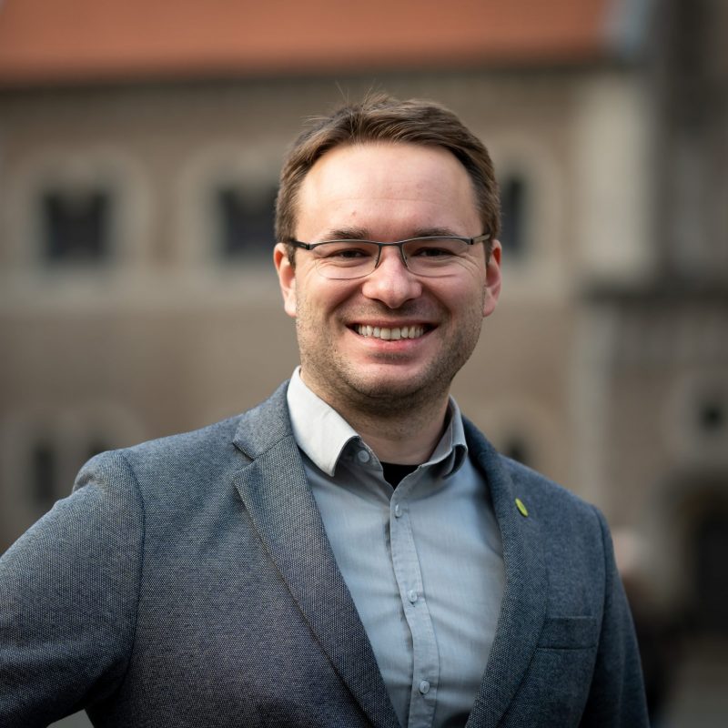 Portraitfoto von Helge Böttcher.